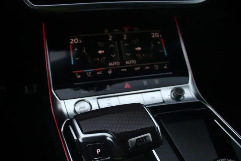 Audi RS6 din 2021 cu 33.950 km - oferta AUD109808 - foto 10