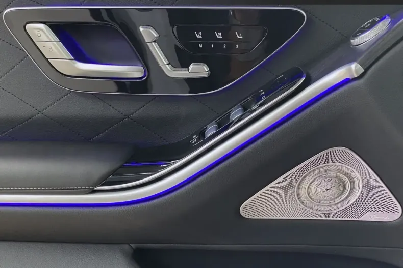 Mercedes-Benz S 450 din 2023 cu 13.580 km - oferta MER109812 - foto 16