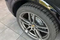 Porsche Cayenne din 2023 cu 32.700 km - oferta POR109814 - foto 7