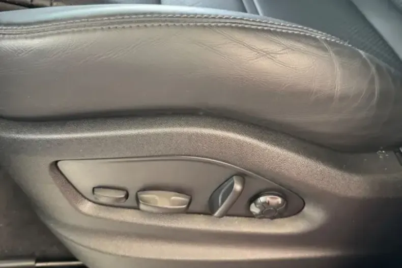 Porsche Cayenne din 2023 cu 32.700 km - oferta POR109814 - foto 8