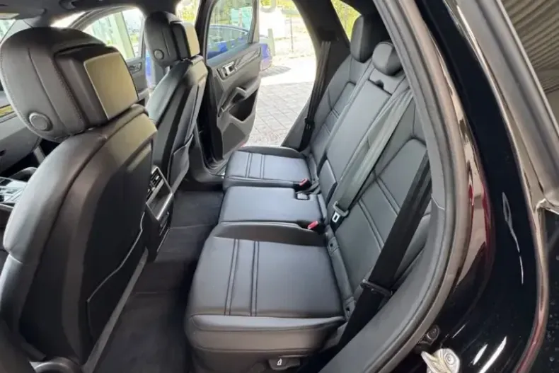 Porsche Cayenne din 2023 cu 32.700 km - oferta POR109814 - foto 11