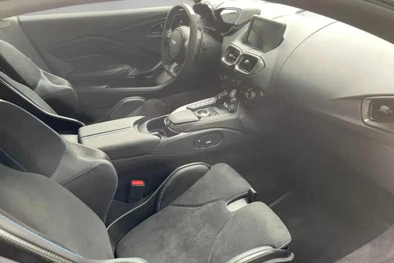 Aston Martin V12 Vantage din 2024 cu 1.001 km - oferta AST109816 - foto 19