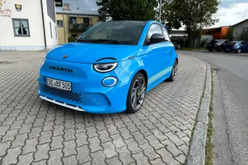 Abarth 500 din 2023 - oferta ABA109820