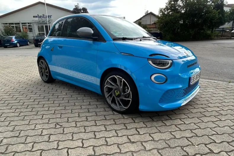 Abarth 500 din 2023 cu 5.995 km - oferta ABA109820 - foto 3