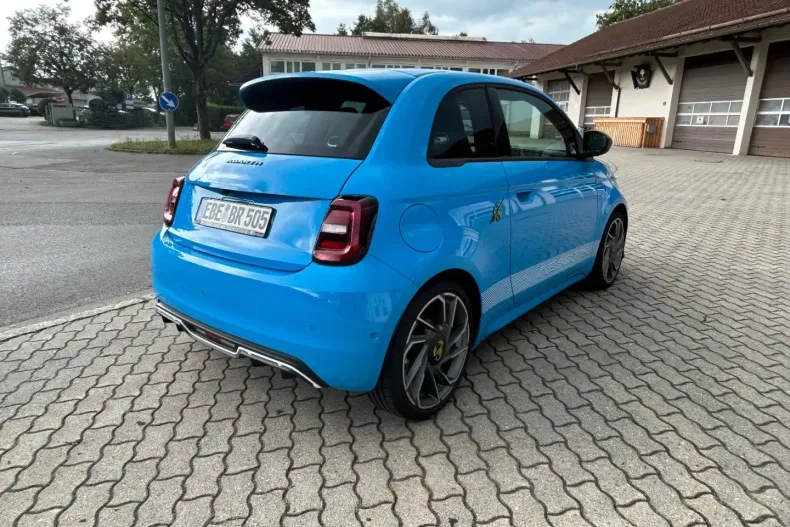 Abarth 500 din 2023 cu 5.995 km - oferta ABA109820 - foto 5