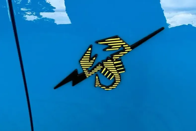 Abarth 500 din 2023 cu 5.995 km - oferta ABA109820 - foto 10