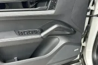 Porsche Cayenne din 2023 cu 53.453 km - oferta POR109823 - foto 20