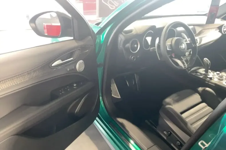 Alfa Romeo Stelvio din 2024 cu 10.000 km - oferta ALF109832 - foto 12