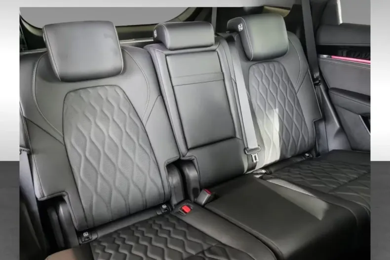 BYD TANG din 2025 cu 9.900 km - oferta BYD109833 - foto 12