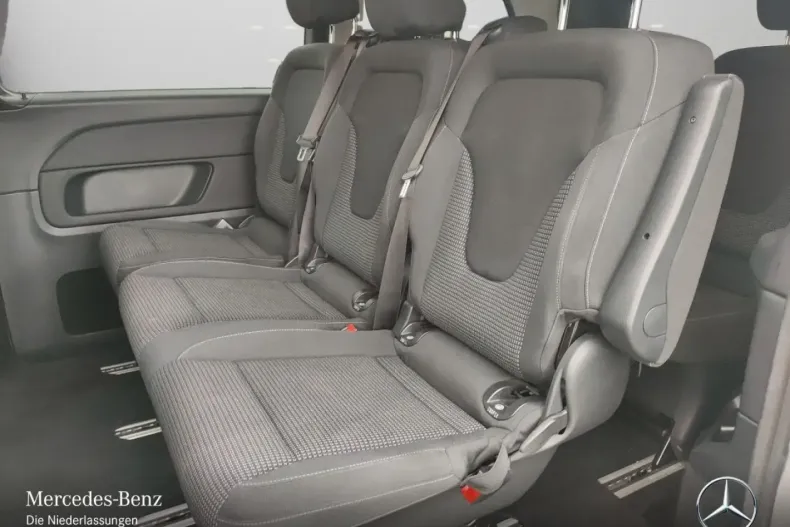 Mercedes-Benz V 300 din 2020 cu 79.794 km - oferta MER109834 - foto 9