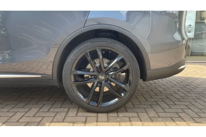 BYD TANG din 2022 cu 30.000 km - oferta BYD109835 - foto 7