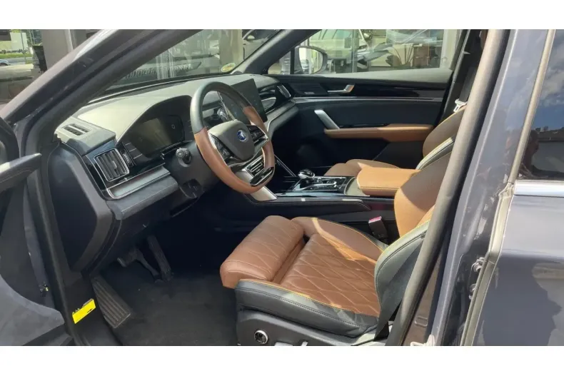 BYD TANG din 2022 cu 30.000 km - oferta BYD109835 - foto 9