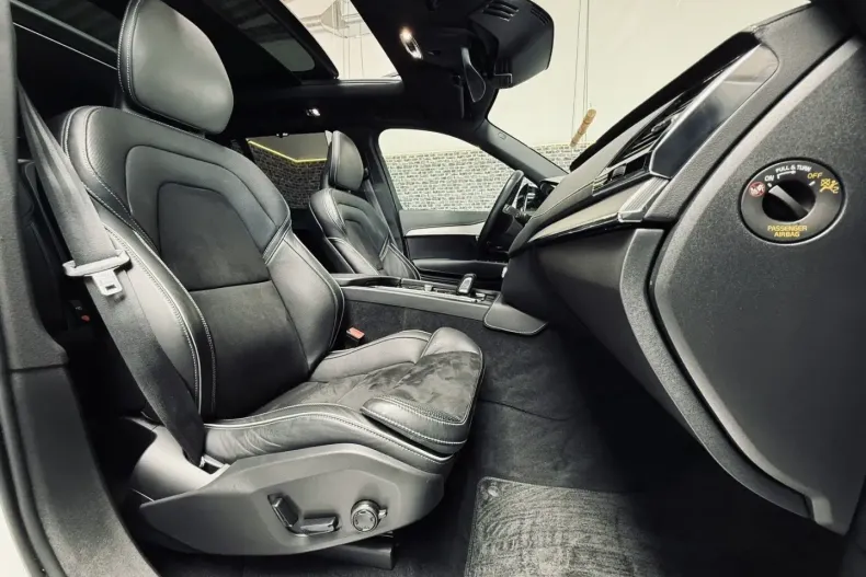 Volvo XC90 din 2021 cu 88.687 km - oferta VOL109838 - foto 12