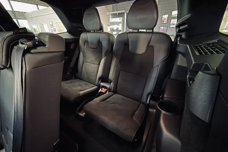 Volvo XC90 din 2021 cu 88.687 km - oferta VOL109838 - foto 15