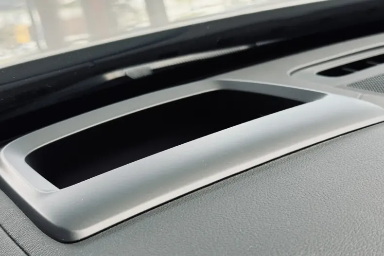 Volvo XC90 din 2021 cu 88.687 km - oferta VOL109838 - foto 24