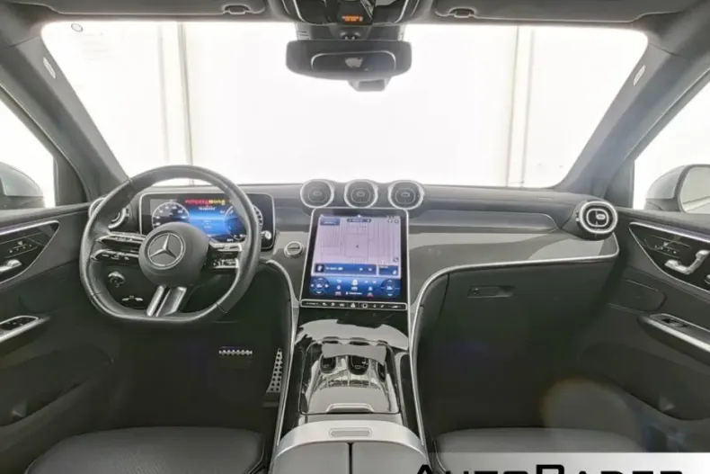 Mercedes-Benz GLC 300 din 2023 cu 61.400 km - oferta MER109843 - foto 8