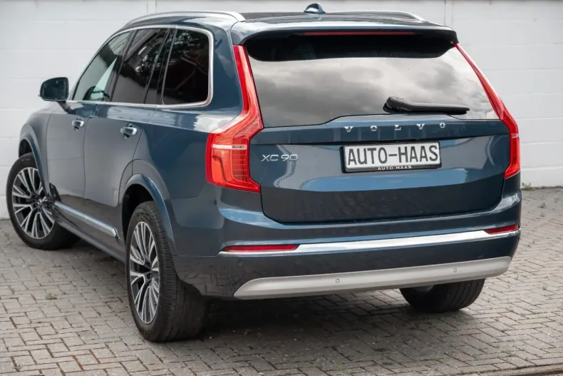 Volvo XC90 din 2022 cu 63.000 km - oferta VOL109846 - foto 4
