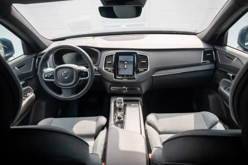 Volvo XC90 din 2022 cu 63.000 km - oferta VOL109846 - foto 14