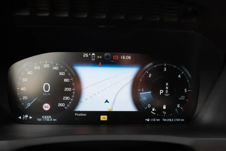 Volvo XC90 din 2022 cu 63.000 km - oferta VOL109846 - foto 19