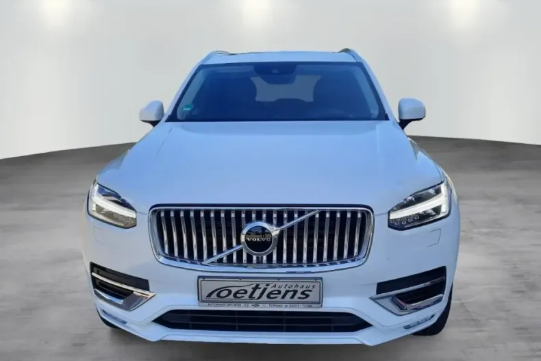Volvo XC90 din 2021 cu 57.621 km - oferta VOL109847 - foto 2