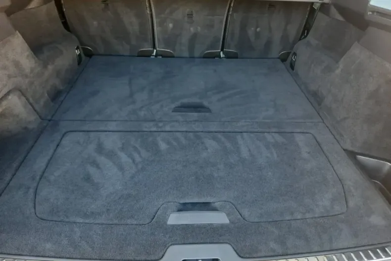 Volvo XC90 din 2021 cu 57.621 km - oferta VOL109847 - foto 6