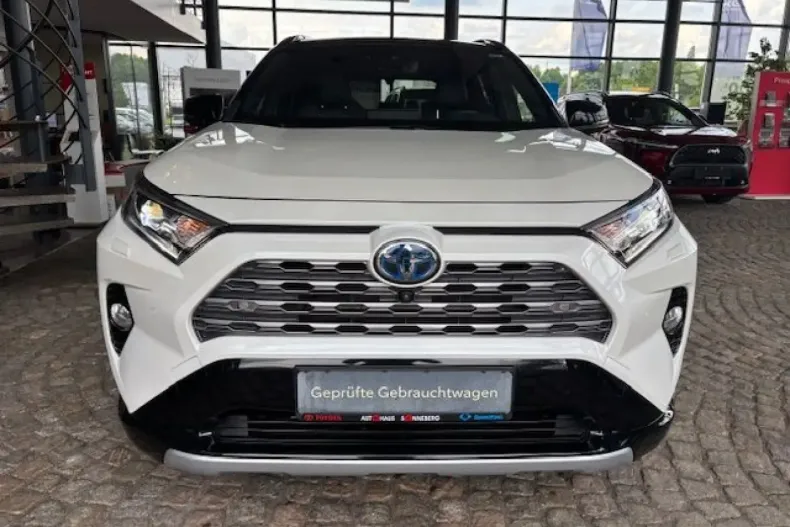 Toyota RAV4 din 2020 cu 79.000 km - oferta TOY109857 - foto 3