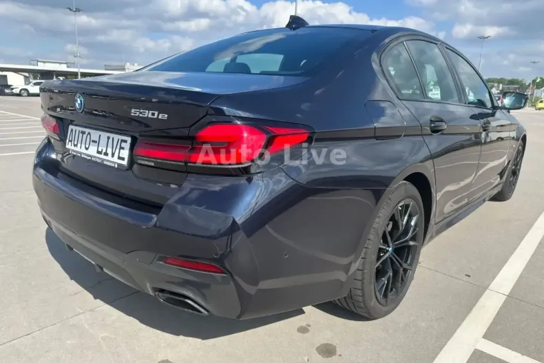 BMW 530 din 2022 cu 80.408 km - oferta BMW109860 - foto 5
