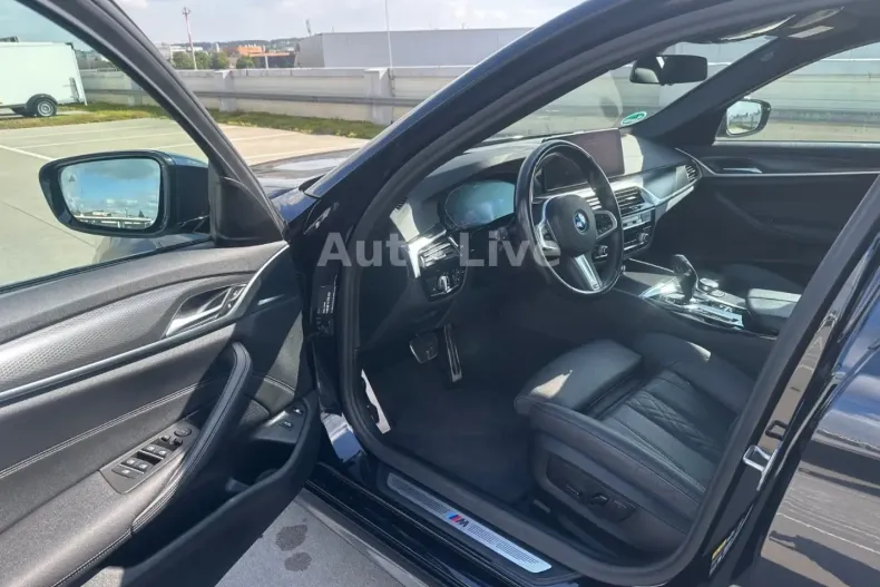 BMW 530 din 2022 cu 80.408 km - oferta BMW109860 - foto 13