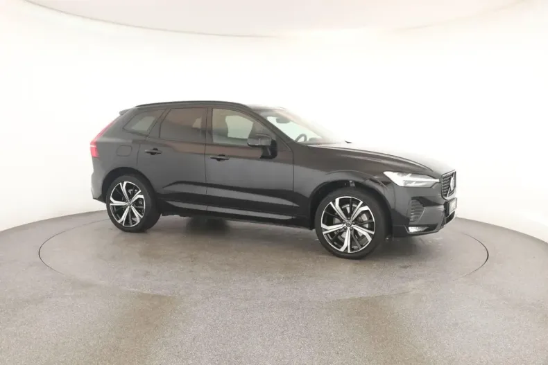 Volvo XC60 din 2023 cu 35.600 km - oferta VOL109872 - foto 3