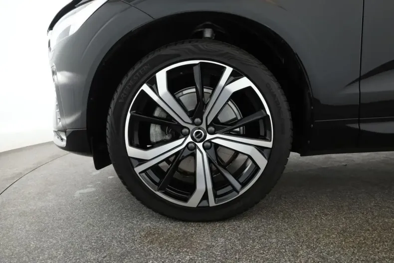 Volvo XC60 din 2023 cu 35.600 km - oferta VOL109872 - foto 22