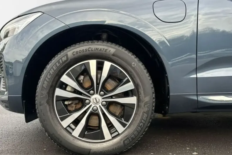 Volvo XC60 din 2023 cu 58.200 km - oferta VOL109873 - foto 6