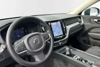 Volvo XC60 din 2023 cu 58.200 km - oferta VOL109873 - foto 8