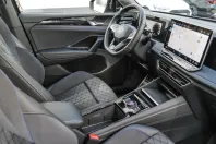 Volkswagen Tiguan din 2024 cu 20.515 km - oferta VOL109878 - foto 3