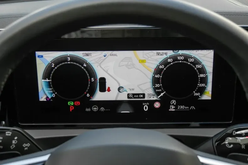 Volkswagen Tiguan din 2024 cu 20.515 km - oferta VOL109878 - foto 11