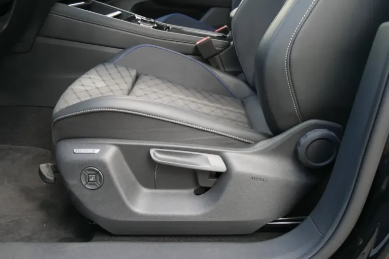 Volkswagen Tiguan din 2024 cu 20.515 km - oferta VOL109878 - foto 14