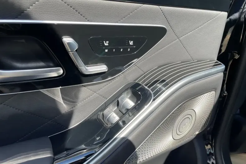 Mercedes-Benz S 580 din 2022 cu 77.935 km - oferta MER109880 - foto 17