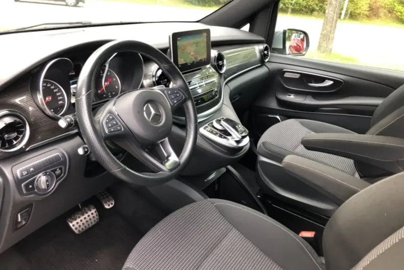 Mercedes-Benz V 300 din 2020 cu 80.000 km - oferta MER109889 - foto 6