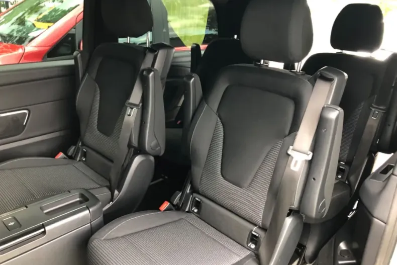 Mercedes-Benz V 300 din 2020 cu 80.000 km - oferta MER109889 - foto 7