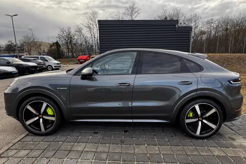 Porsche Cayenne din 2025 cu 3.900 km - oferta POR109893 - foto 14