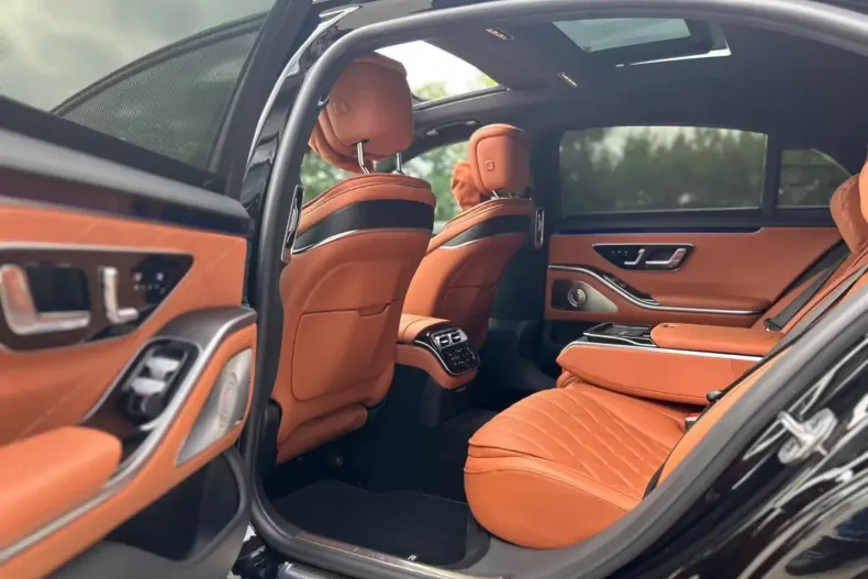 Mercedes-Benz S 450 din 2025 cu 15.200 km - oferta MER109896 - foto 3