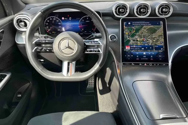 Mercedes-Benz GLC 220 din 2023 cu 45.137 km - oferta MER109901 - foto 10