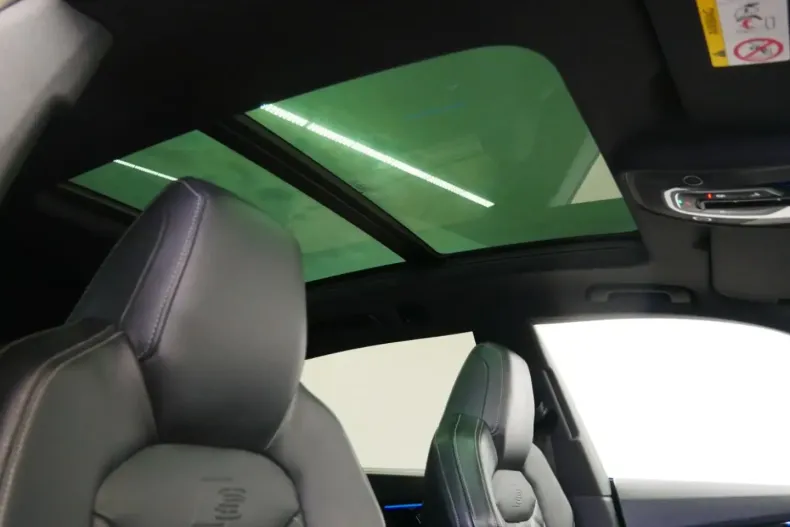 Audi Q8 din 2022 cu 115.840 km - oferta AUD109902 - foto 16