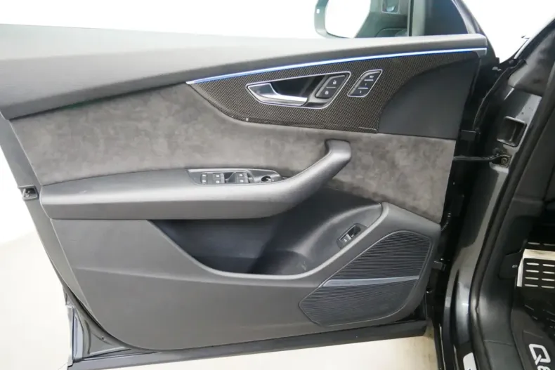 Audi Q8 din 2022 cu 115.840 km - oferta AUD109902 - foto 17