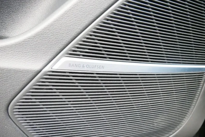 Audi Q8 din 2022 cu 115.840 km - oferta AUD109902 - foto 18