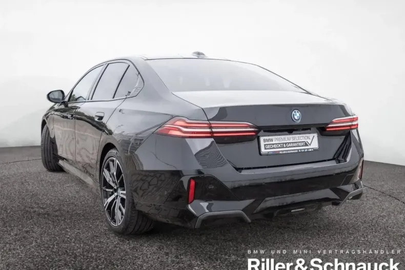 BMW 550 din 2024 cu 17.700 km - oferta BMW109904 - foto 4