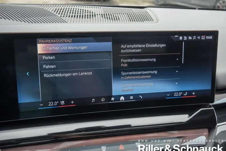 BMW 550 din 2024 cu 17.700 km - oferta BMW109904 - foto 11