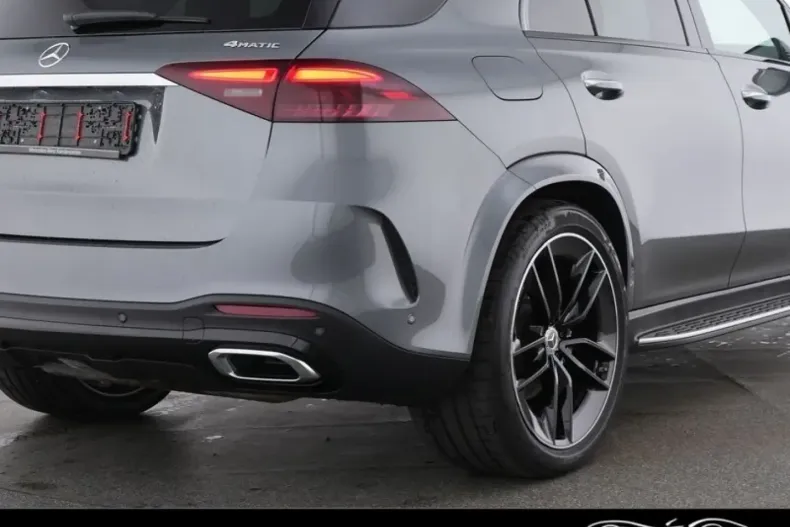 Mercedes-Benz GLE 400 din 2024 cu 15.700 km - oferta MER109909 - foto 4