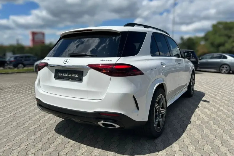 Mercedes-Benz GLE 400 din 2024 cu 21.200 km - oferta MER109910 - foto 3