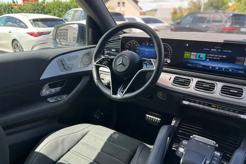 Mercedes-Benz GLE 400 din 2024 cu 21.200 km - oferta MER109910 - foto 5