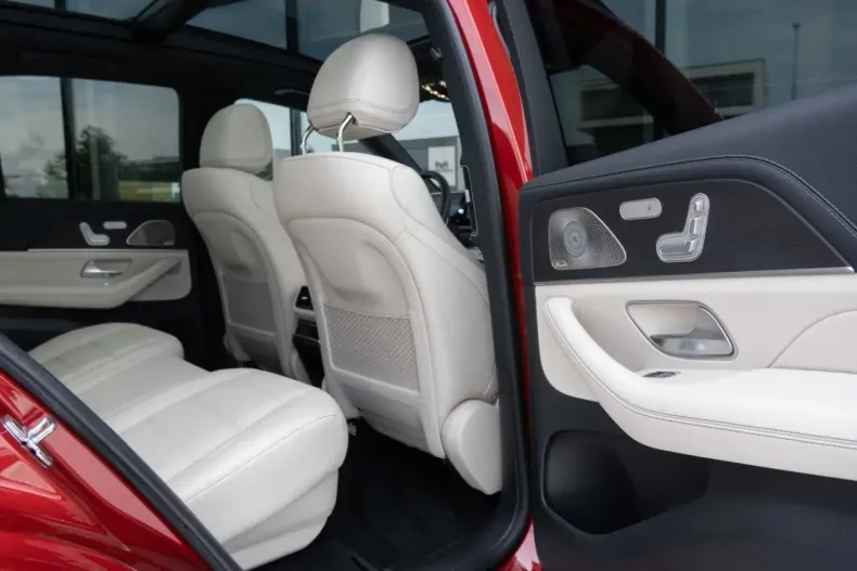 Mercedes-Benz GLE 400 din 2024 cu 29.991 km - oferta MER109911 - foto 14